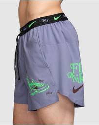 Nike - Stride 
