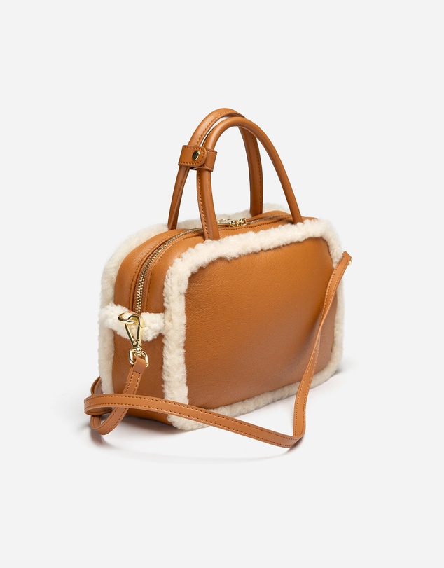 Ozwear Connection Uggs - Ugg Omi Leather Bag