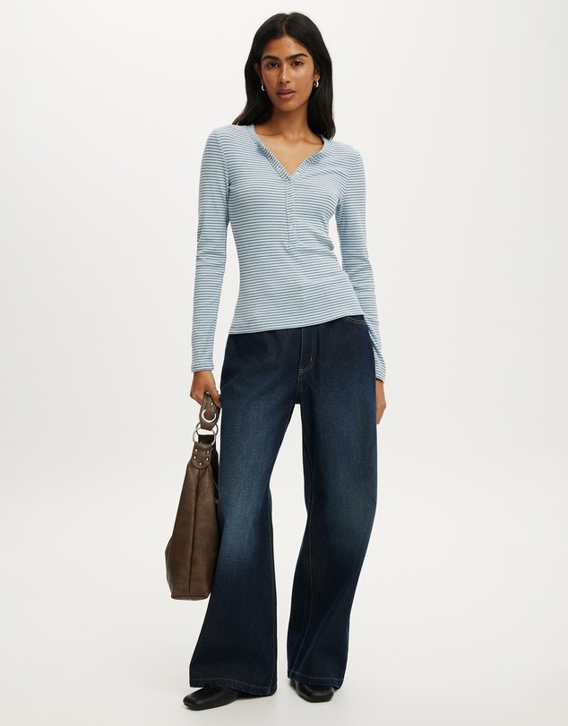 Cotton On - Blake Henley Long Sleeve Top