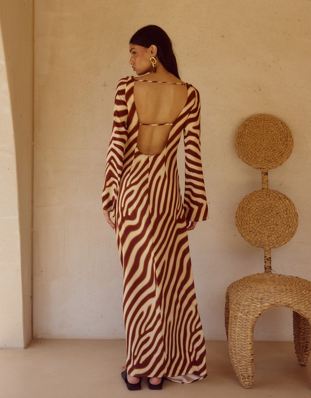 Seven Wonders - Montie Sleeved Maxi Dress