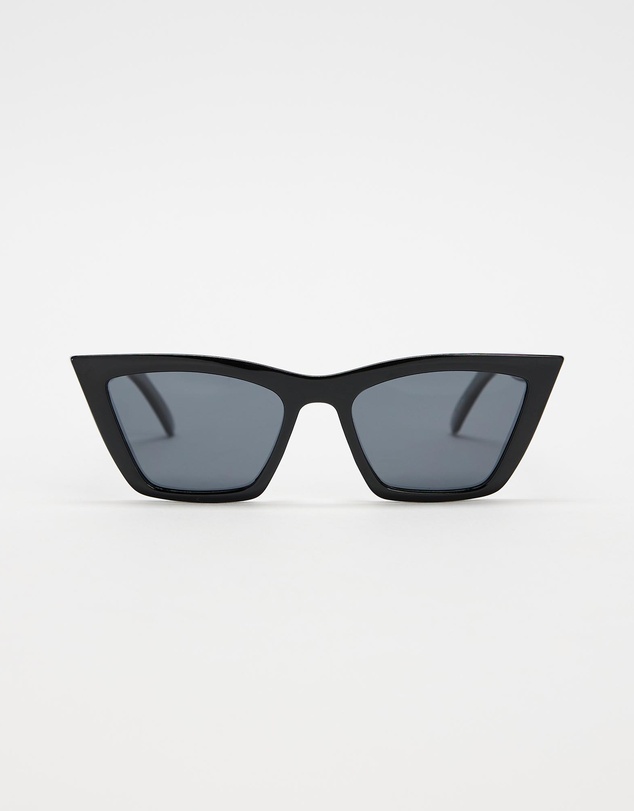 Reality Eyewear - Van Saint