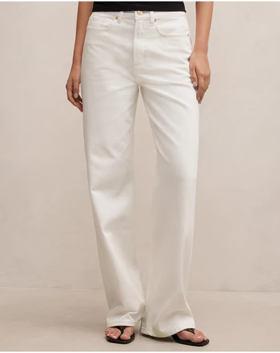 Forever New - Nicki Mid Rise Straight Leg Jeans