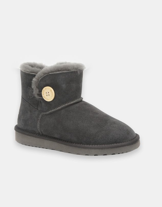 AusWooli Ugg Boots - Cabarita Short Sheepskin Wool Button Boots