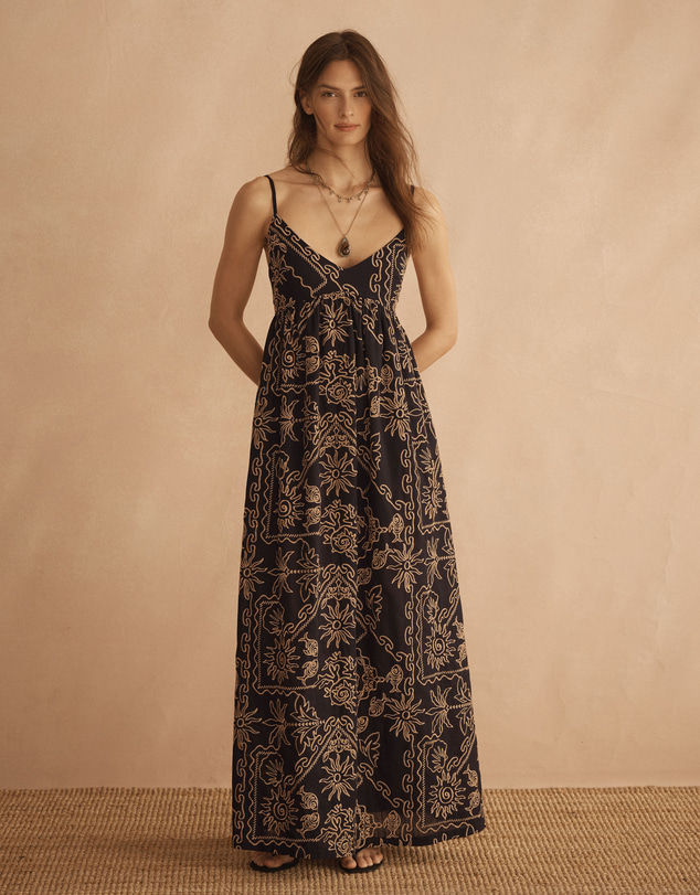 AUR OCEA - Embroidered Scoop Maxi Dress