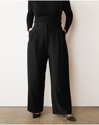 Atmos&Here Curvy - Noa Pleated Pants