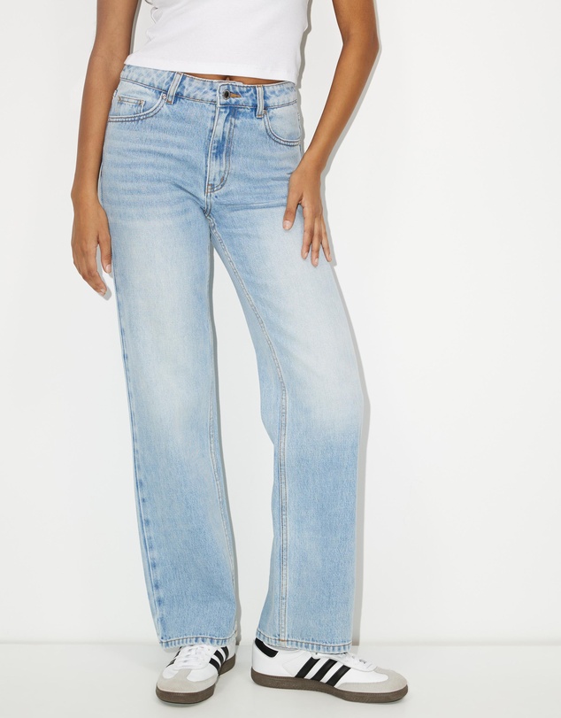 Dazie - On Point Straight Leg Jeans