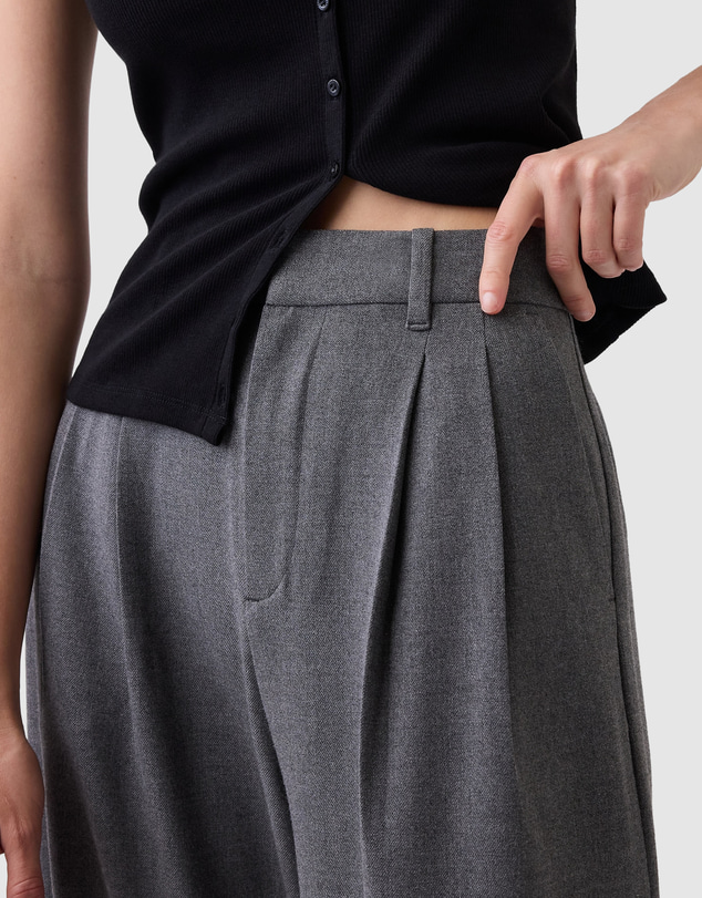 GAP - 365 Low Rise Brushed Twill Pants