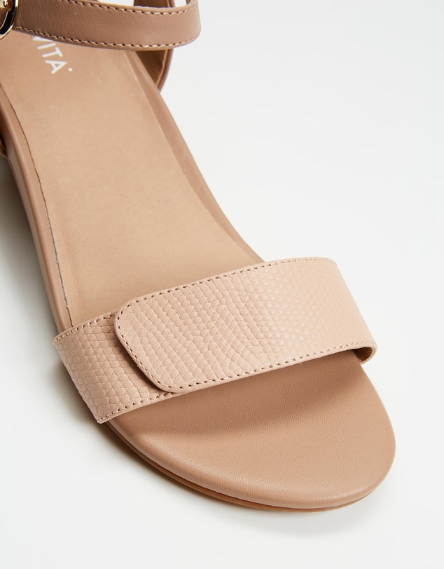 Mia Vita - Nelly Wedge Sandal - Pink