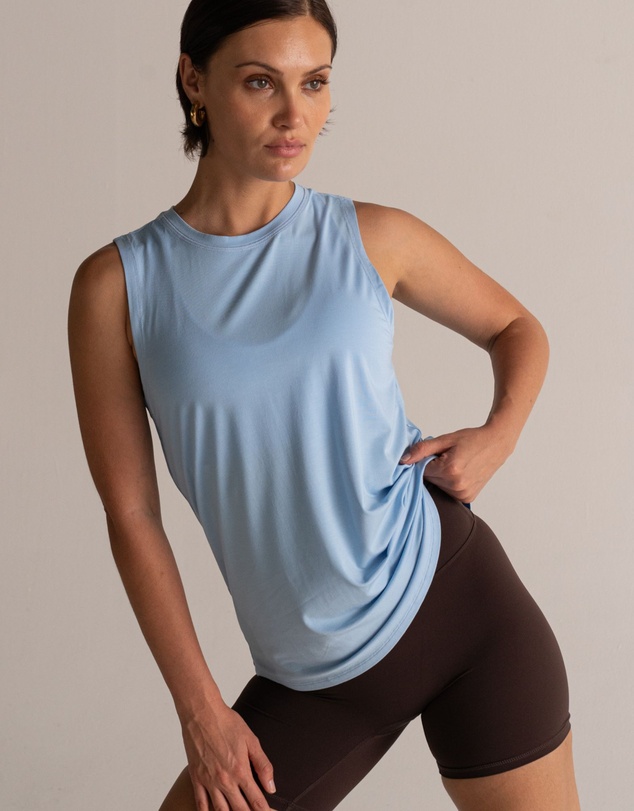 HyperLuxe The Label - Tank Top