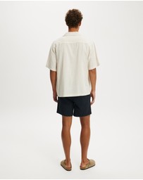 Cotton On - Easy Short
