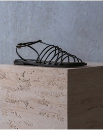 La Tribe - Fisherman Flats