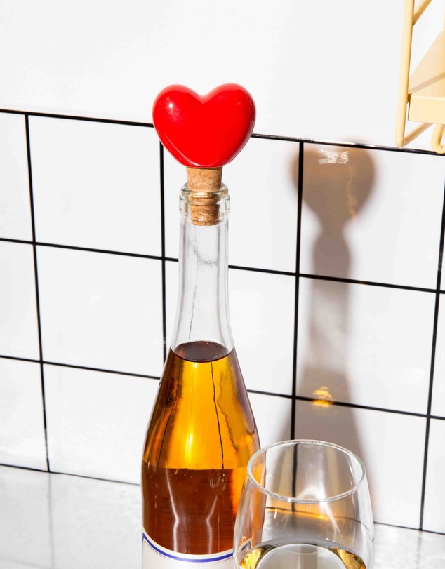 DOIY - Love Bottle Stopper