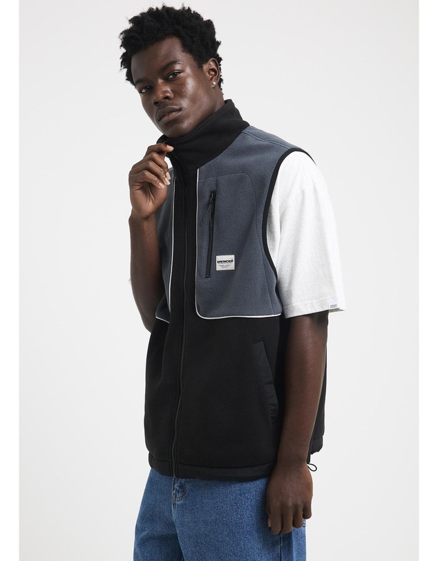 Spencer Project - Essential Tech Vest