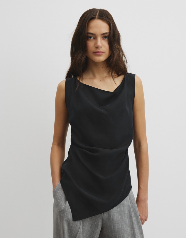Country Road - Asymmetrical Hem Blouse