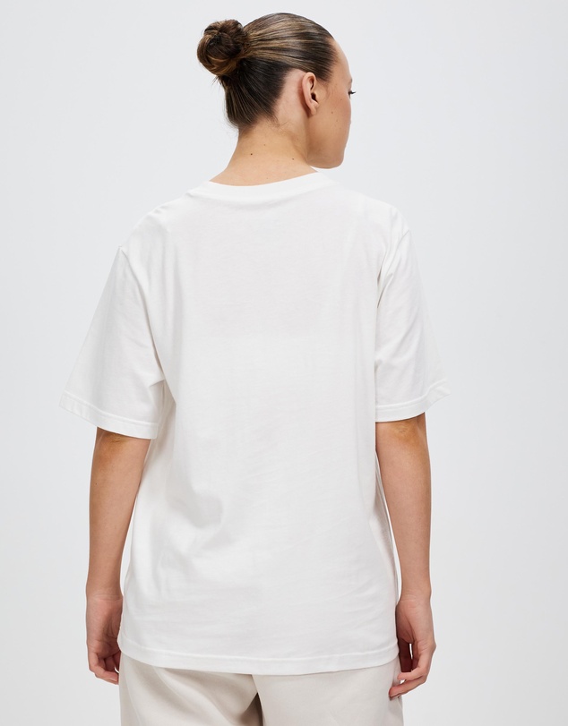 Nike - Sportswear Woman's Essential T-Shirt