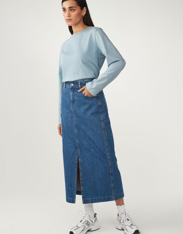 NEXT - Long Sleeve Heavyweight Shorter Length T-Shirt