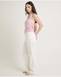 Subtitled - Myrel Gathered Halter