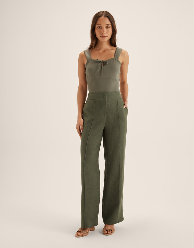 Review - Danni Tank