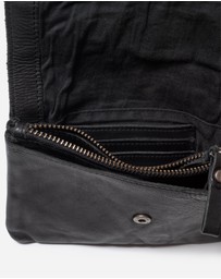 Stitch & Hide - Munich Pouch
