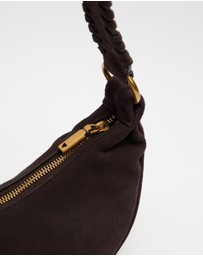 GUESS - Amita Hobo