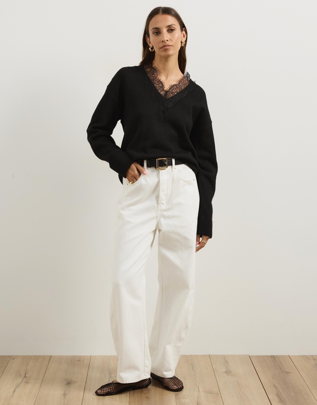 Atmos&Here - Teo V-Neck Knit Jumper With Lace Trim