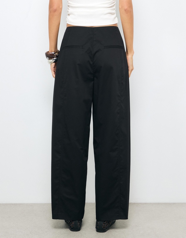 AERE - Organic Cotton Barrel Leg Trousers