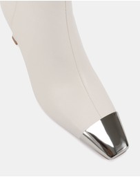 Novo - Delulu Ankle Boots
