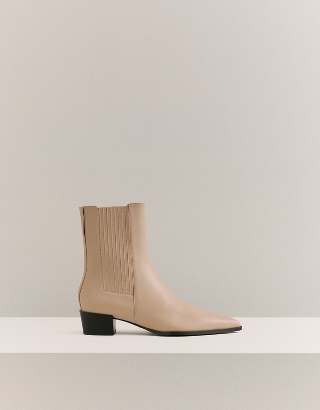 Trenery - Calyx Heeled Boot in Tahini