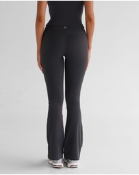 Leelo Active - Classic Flare Leggings