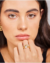 Zoe Olivia - Waterproof Thick Cubic Zirconia Wave Ring