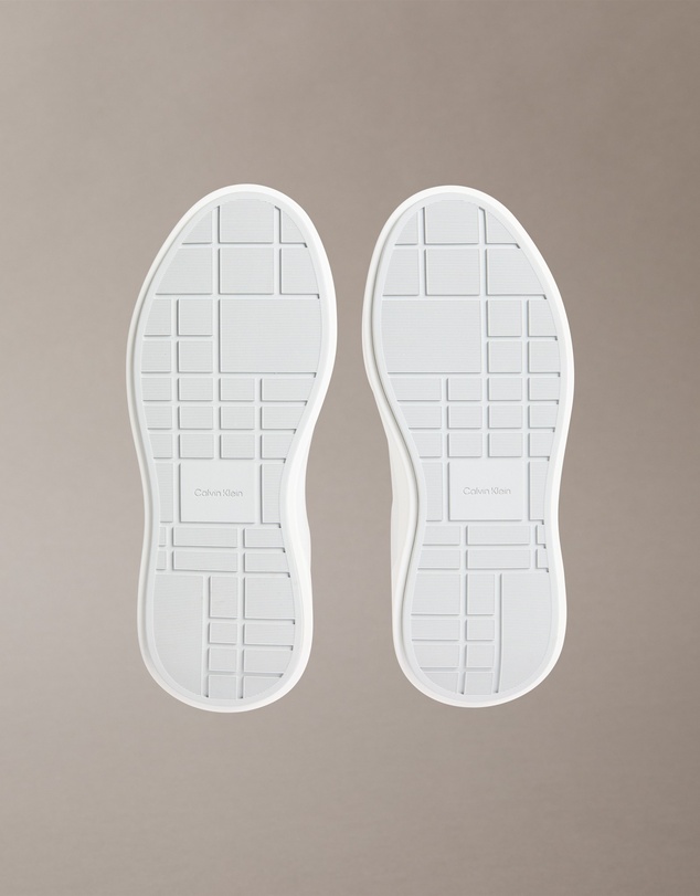 Calvin Klein - CK Avenue Leather Silver Tab Sneakers