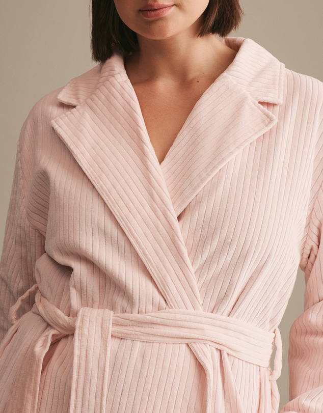 Resting - Ribbed Velvet Ace Robe