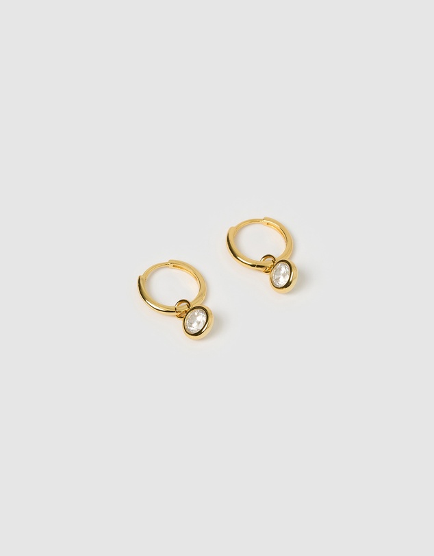 Izoa - Ali Huggie Earrings