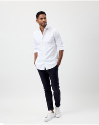 Wayver - The Essential Oxford Shirt