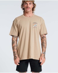 Vacancy Co - Nurture Nature Tee