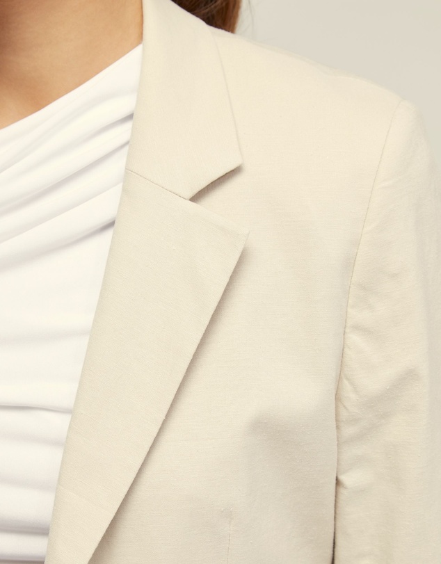 Oxford - June 3 Button Linen Jacket
