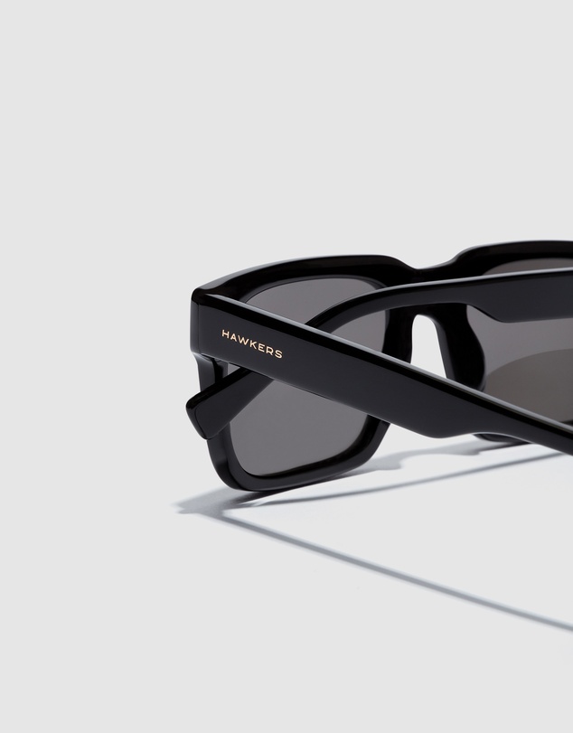 Hawkers Co - HAWKERS - Black INWOOD Sunglasses for Men and Women UV400