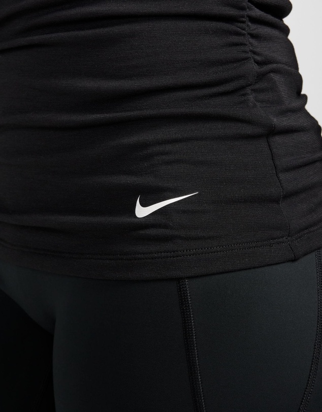 Nike - One Relaxed Dri-FIT LS Top