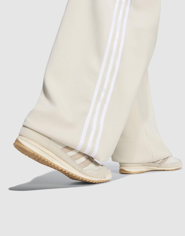 adidas Originals - ADILUNA SEASON 2 x JENNIE Pleated Track Tracksuit Bottoms