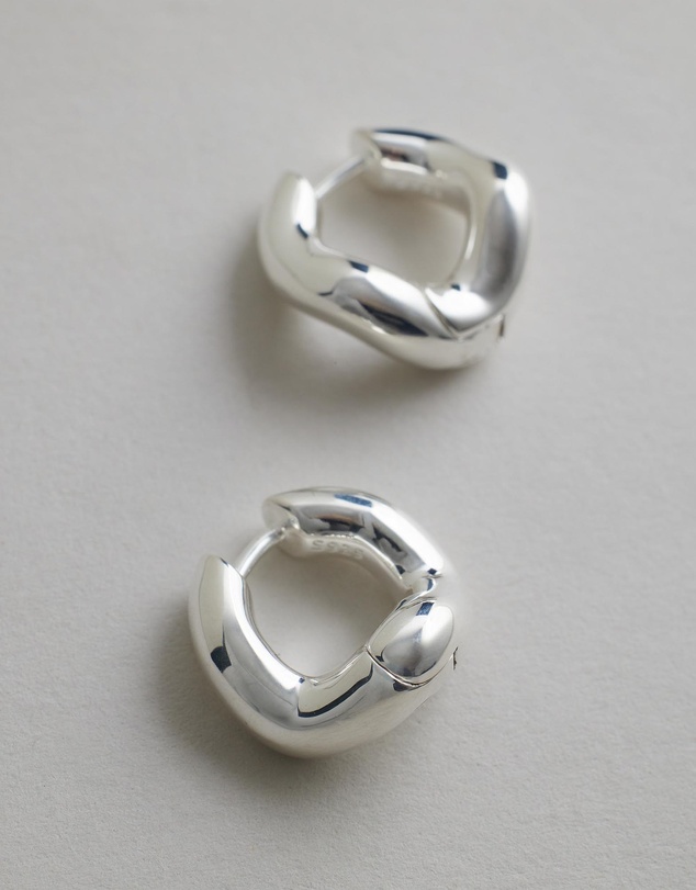 SAINT VALENTINE - Wabi Sabi Mini Hoops - Silver