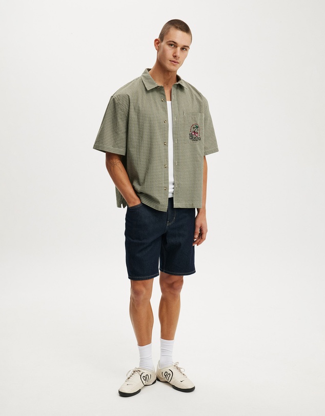 Cotton On - Loose Straight Denim Short