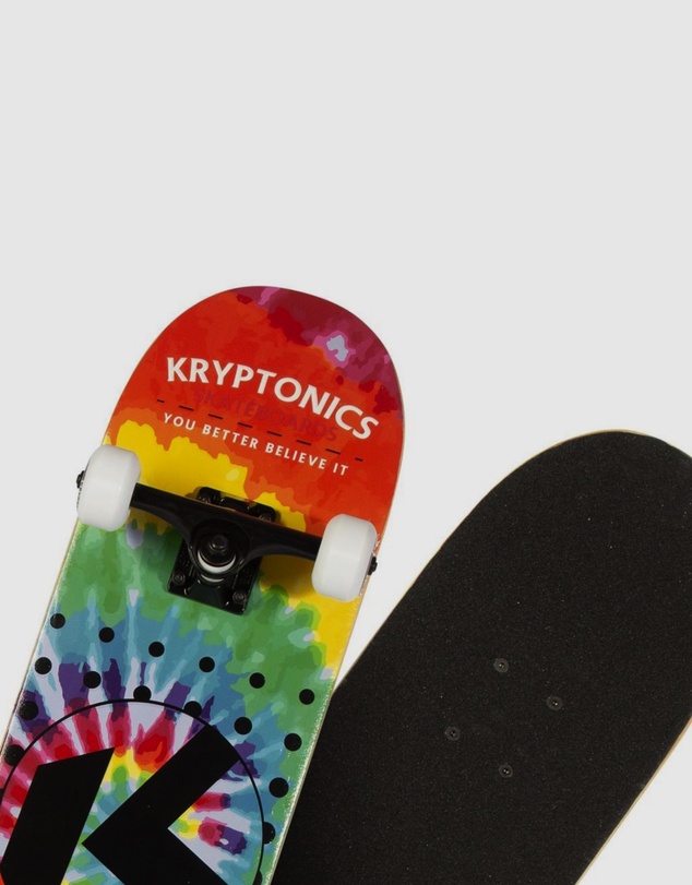 iWorld - Bravo Sports Kryptonics KR31 Star Series Skateboard - Rainbow Dot