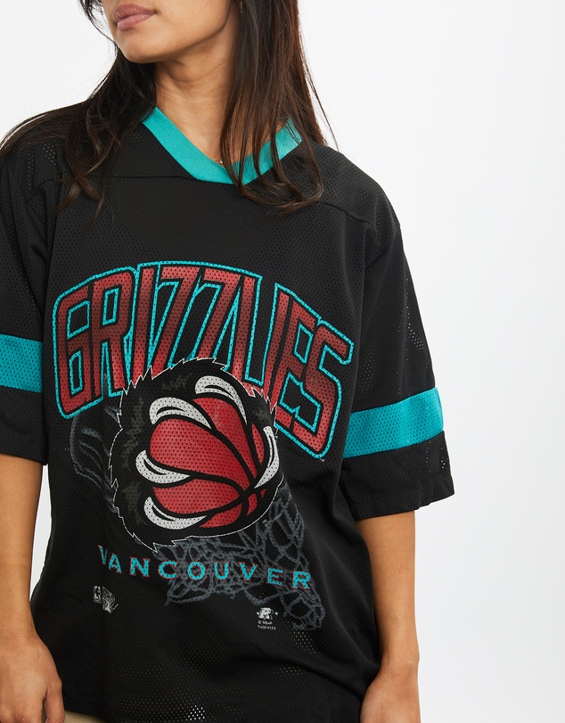 Vintage by The Real Deal - Pre Loved - 90s NBA Vancouver Grizzlies Jersey
