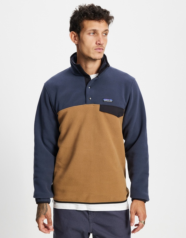 Patagonia - Lightweight Synchilla Snap-T Pullover