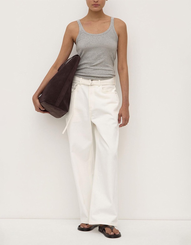 Assembly Label - Loose Fit Jeans