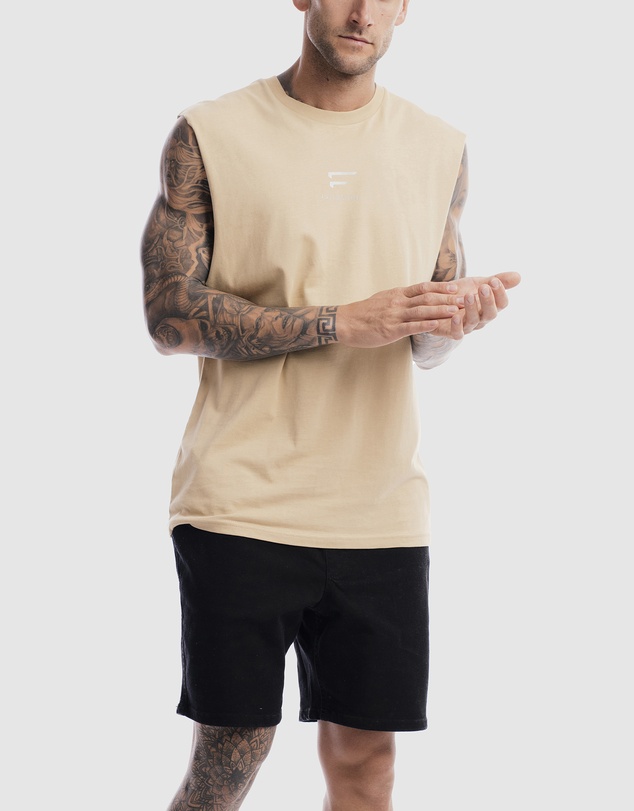 First Division - Pro Centre Tank