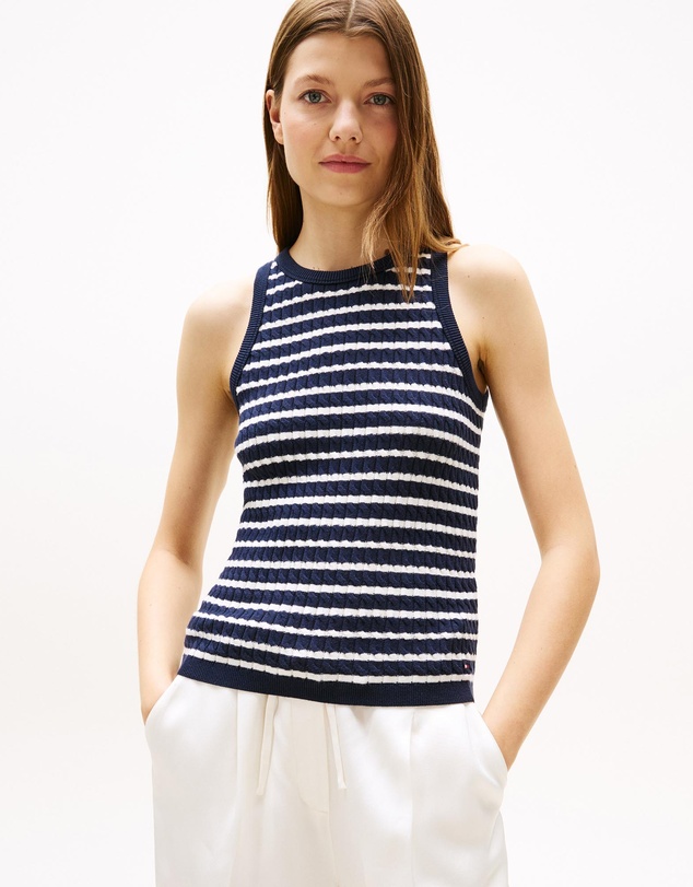 Tommy Hilfiger - Cable Knit Sleeveless Slim Sweater