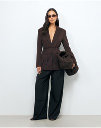 AERE - Adley Blazer