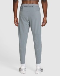 Nike - Stride DriFIT Woven Pants