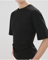 M.N.G - Magnolia T-Shirt